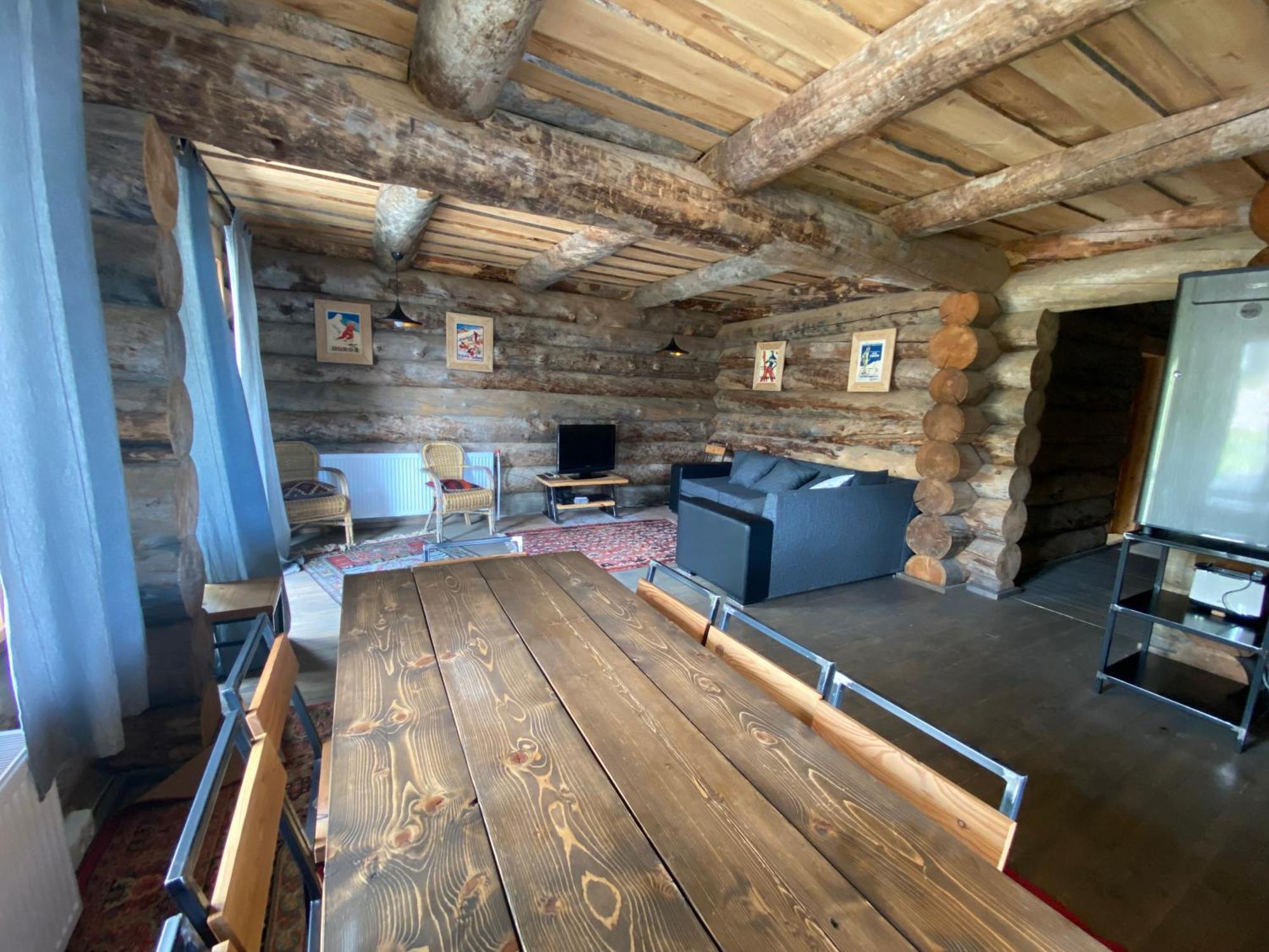 Mountain Cricket Chalets And Apartments Gudauri Exterior photo